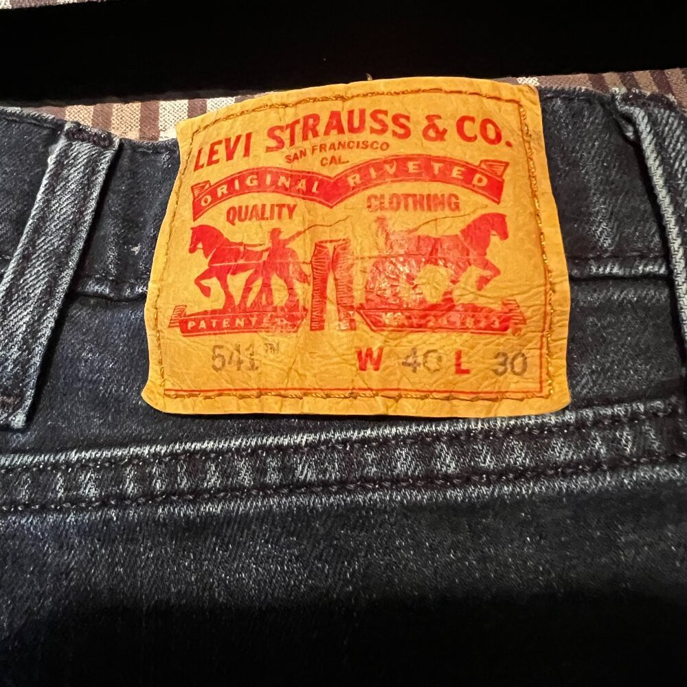 Levi's® Mens 541™ Athletic Taper Fit Jean - Stretch